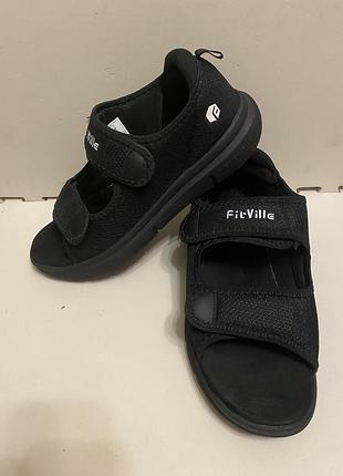 Продам мужские сандалии fil-ville!