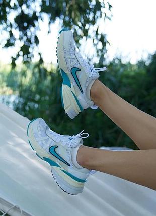 Кроссовки оригинал белые найк беговые nike w v2k run fd0736-105 runtekk 39 40.5