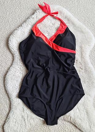 Слитный купальник