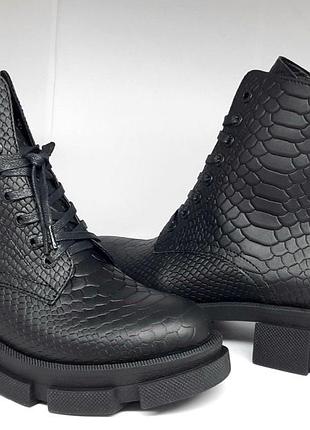 Ботинки женские gremmy 316 чёрный питон (зима кожа натуральная )