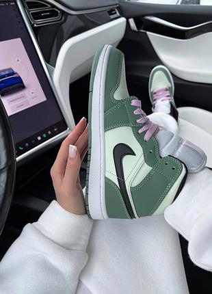 Уцінка nike air jordan 1 retro 5