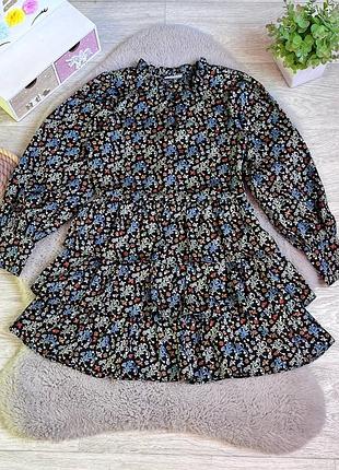 Невероятное платье состояние идеальное