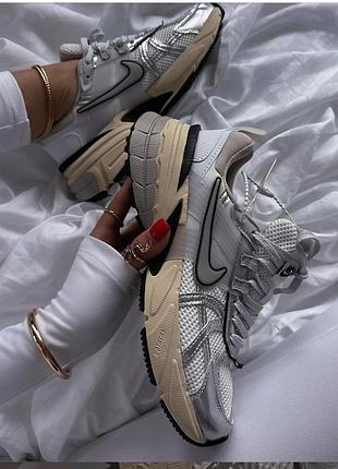 Nike v2k run 37,5
