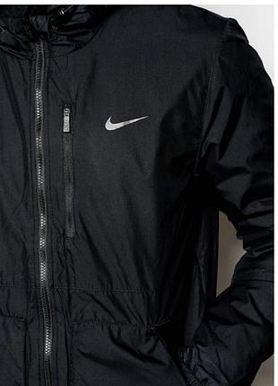 Чорна курточка nike 🖤