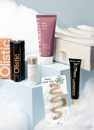 Новий набір косметики glossybox (вартість косметики всередині 2630 грн)