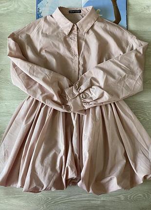 Трендова сукня з спідницею балон