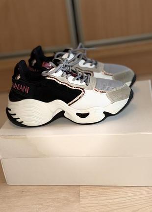 Кроссовки empori gravierter armani