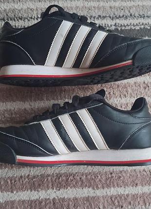 Кросівки adidas