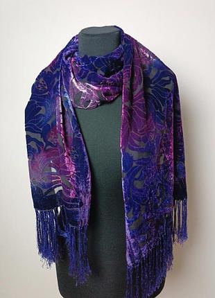 Велюровый шарф- палантин