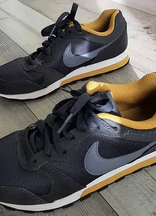 Шкіряні кросівки nike