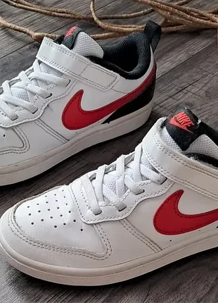 Універсальні шкіряні кросівки nike court borough low2 bq5451-110 (р.32)