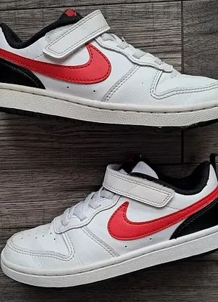 Універсальні шкіряні кросівки nike court borough low2 bq5451-110 (р.32)5 фото
