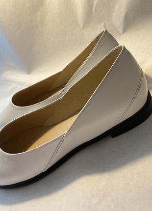 Женские туфли из натуральной кожи