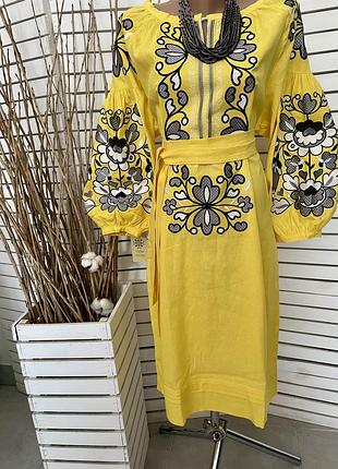 Яркое натуральное платье миди с вышивкой вышиванка с карманами