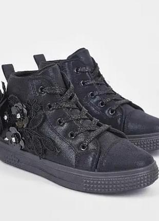 Ботинки для девочек