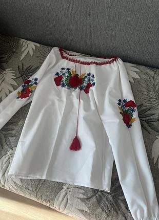 Вишиванка жіноча