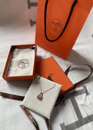 Колье подвеска constance pendant necklace