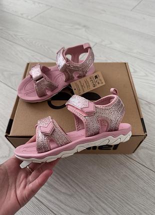 Красивые босоножки на девочку hummel 29, 33 размера