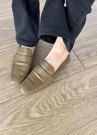 Лофери від zara
