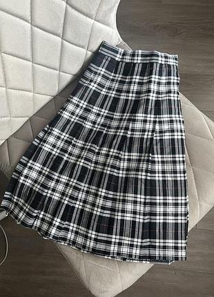 Школьная юбка-плиссе мини в клетку