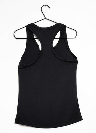 Женская спортивная майка nike sportswear essential 4
