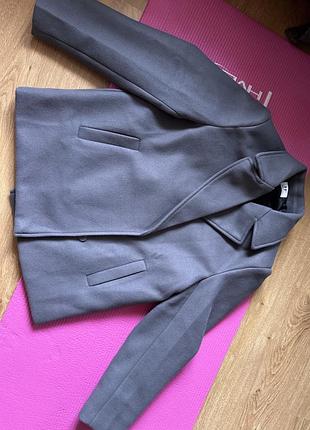 Пиджак пальто, новый,размер м,л, крутое красивое полупальто.