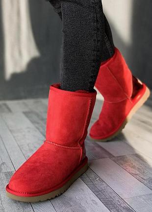 Женские красные угги ugg classic red metallic