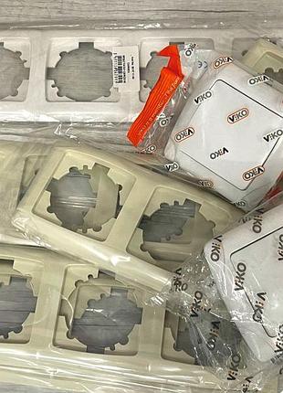 Рамки viko carmen бежевые вертикальные на 3 и 4 отверстия