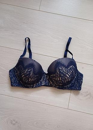 Бюзгальтер victoria's secret