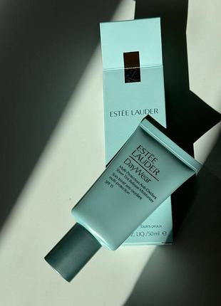 Крем с тональным оттенком для всех типов кожи estee lauder daywear sheer tint release advanced