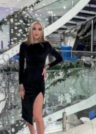 Сукня велюрова