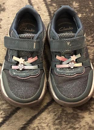 Кроссовки кожаные