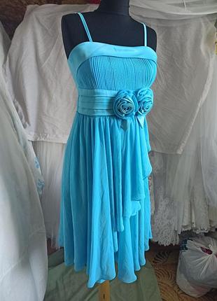 Брендовое нарядное платье с розами 42р.