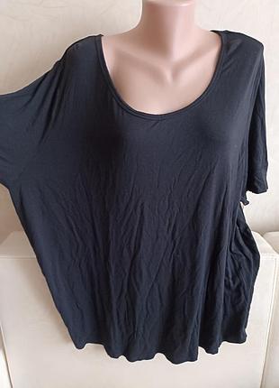 Футболка из вискозы большого размера