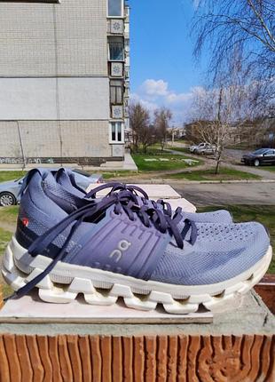 Легкие оригинальные кроссовки