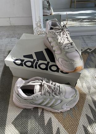 Кросівки жіночі adidas crazychaos 2000 оригінал2 фото