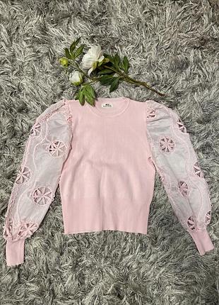 Шикарный джемпер с вышитыми рукавами буффами  may by shining star