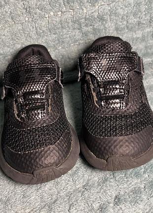 Кроссовки under armour 13,5 см 2