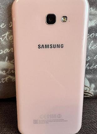 Продам мобильный телефон samsung galaxy a7 2017 duos sm-a720 gold