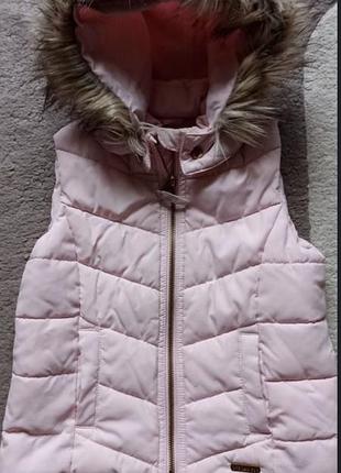 Безрукавка для девочки 5-6роков