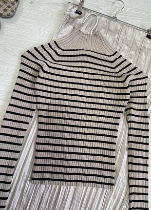 Гольф в смужку stradivarius