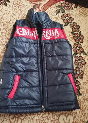 Жилетка