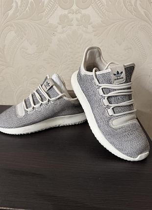 Кроссовки adidas tubular