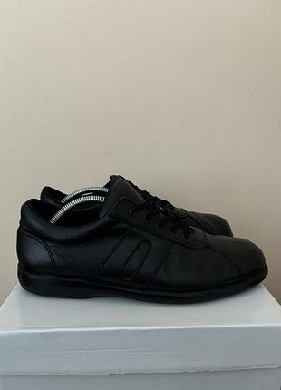 Кожаные кроссовки как camper pelotas