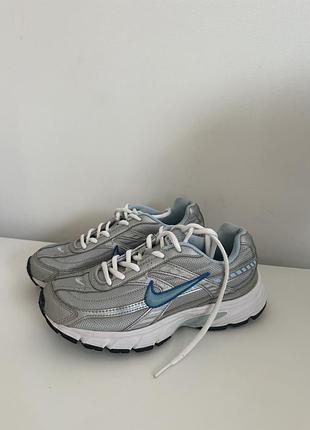 Кросівки для бігу nike wmns initiator 394053-001