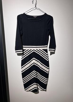 Платье карандаш черно-белое