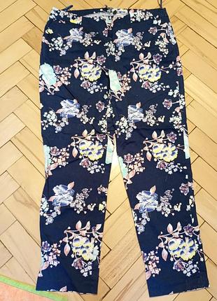 Брюки жіночі