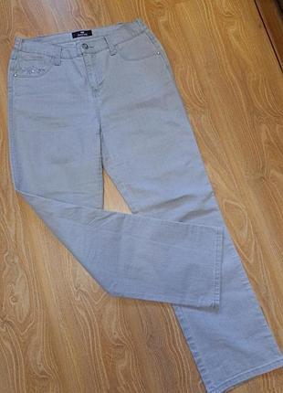 Лёгкие стрейчивые джинсы 46-48