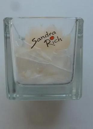 Декоративная свеча в стеклянной подставке новая sandra rich