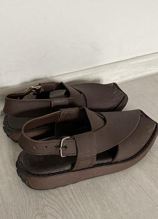 Босоніжки bata